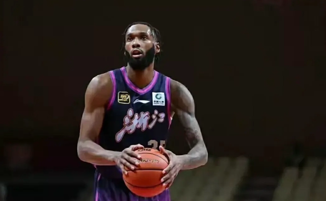 博鱼体育官网-CBA最新消息！曝顶级外援加盟辽宁男篮，上海男篮留用弗格